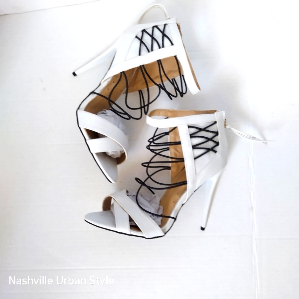 FRH Black and White "Giselle" heels